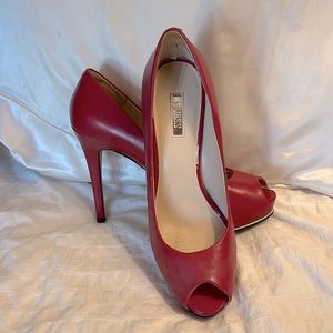 Red GUESS peep toe 5” heels (1” platform)